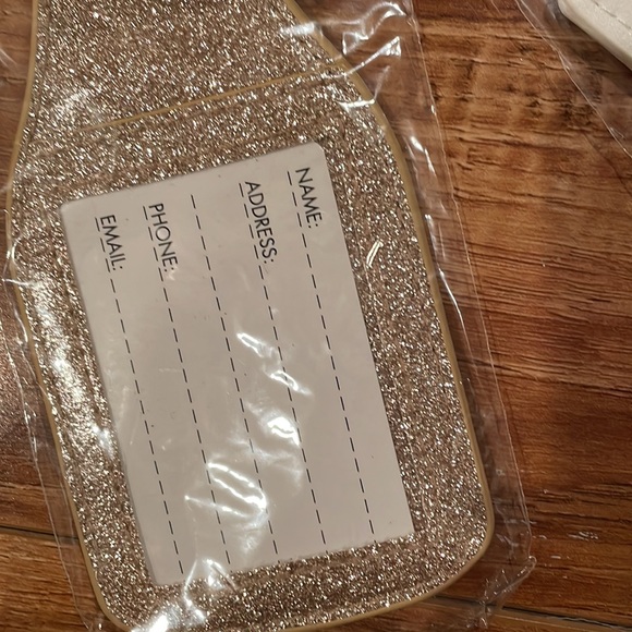 Wedding themed luggage tags - Picture 5 of 7